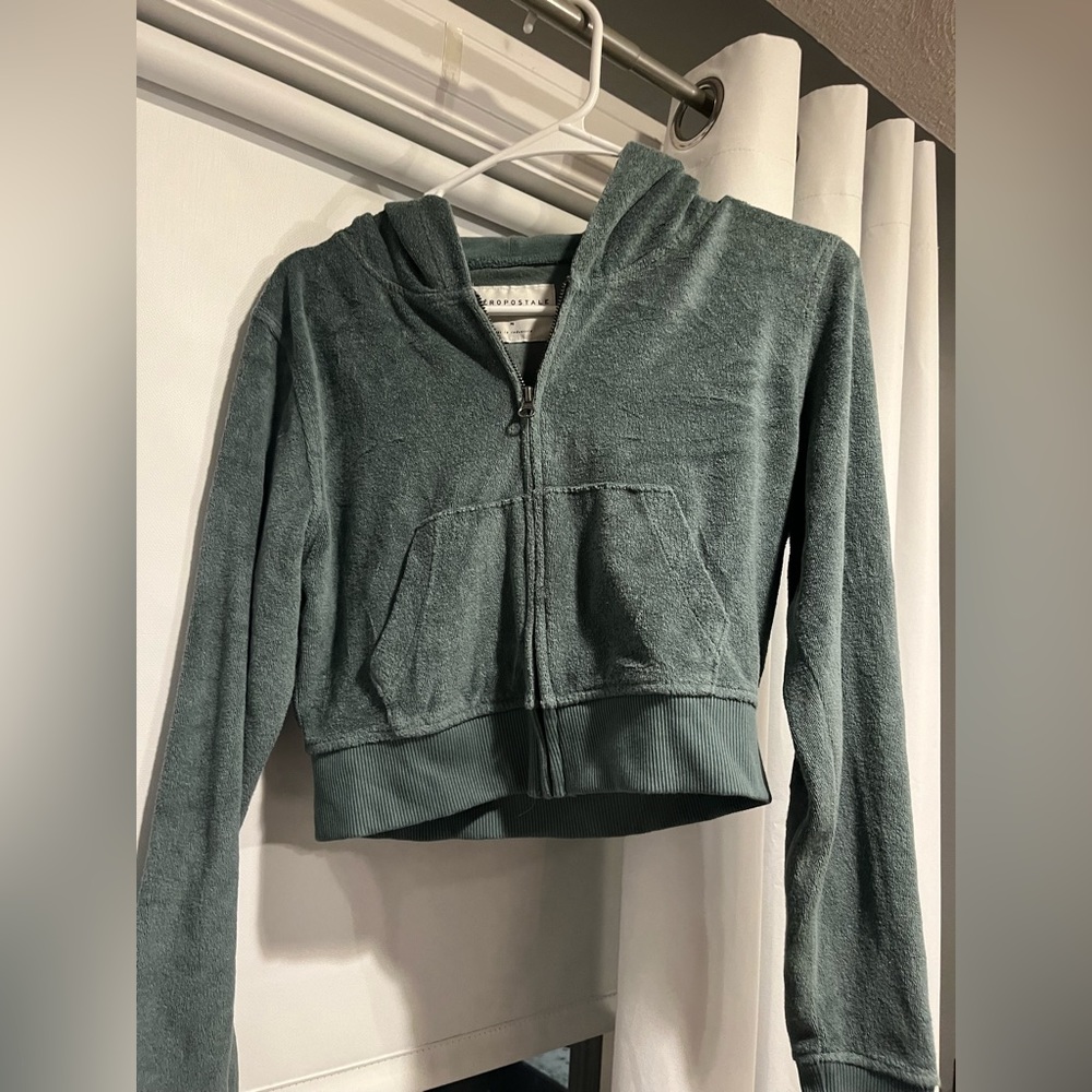 Aeropostale Cropped Zip Hoodie